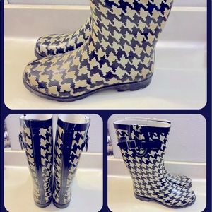 Moderna Target Womens Black & off-white Rain Boots Work Size 8 Rubber